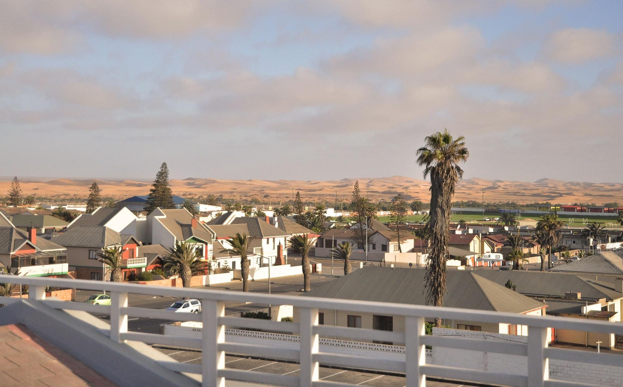 Swakopmund Plaza Hotel מראה חיצוני תמונה