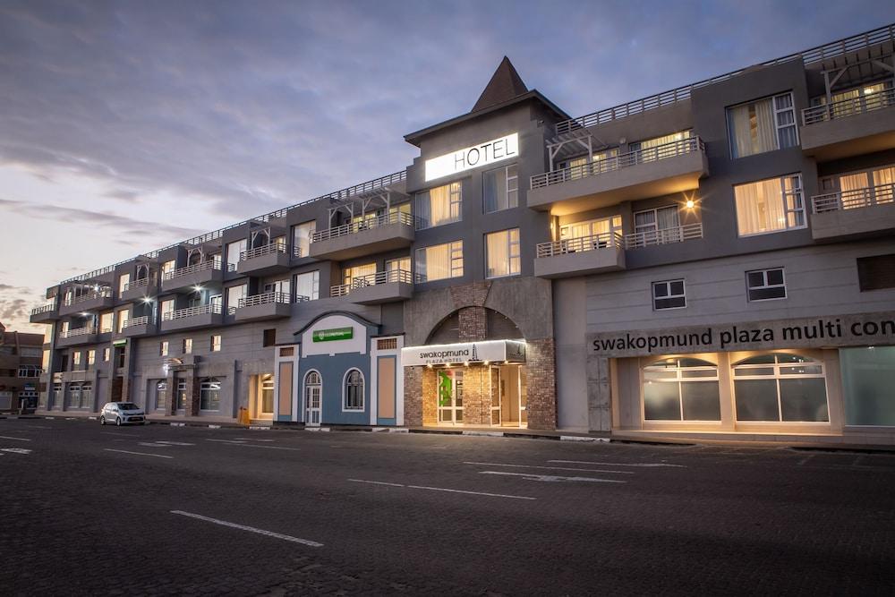 Swakopmund Plaza Hotel מראה חיצוני תמונה