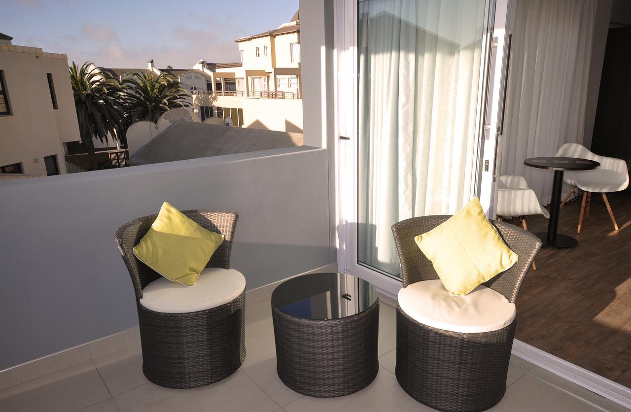 Swakopmund Plaza Hotel מראה חיצוני תמונה