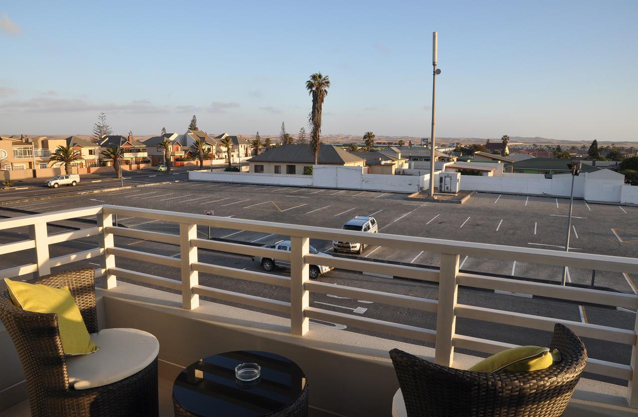 Swakopmund Plaza Hotel מראה חיצוני תמונה