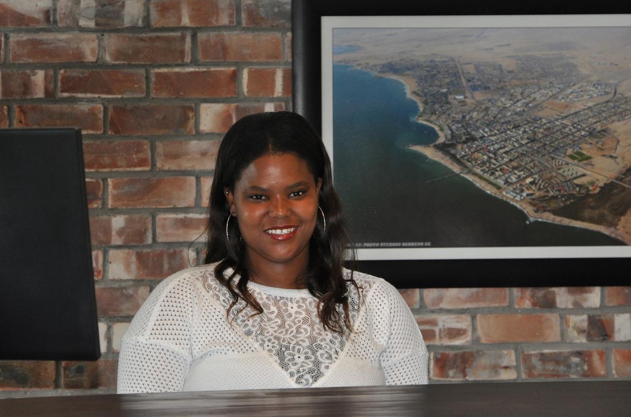 Swakopmund Plaza Hotel מראה חיצוני תמונה