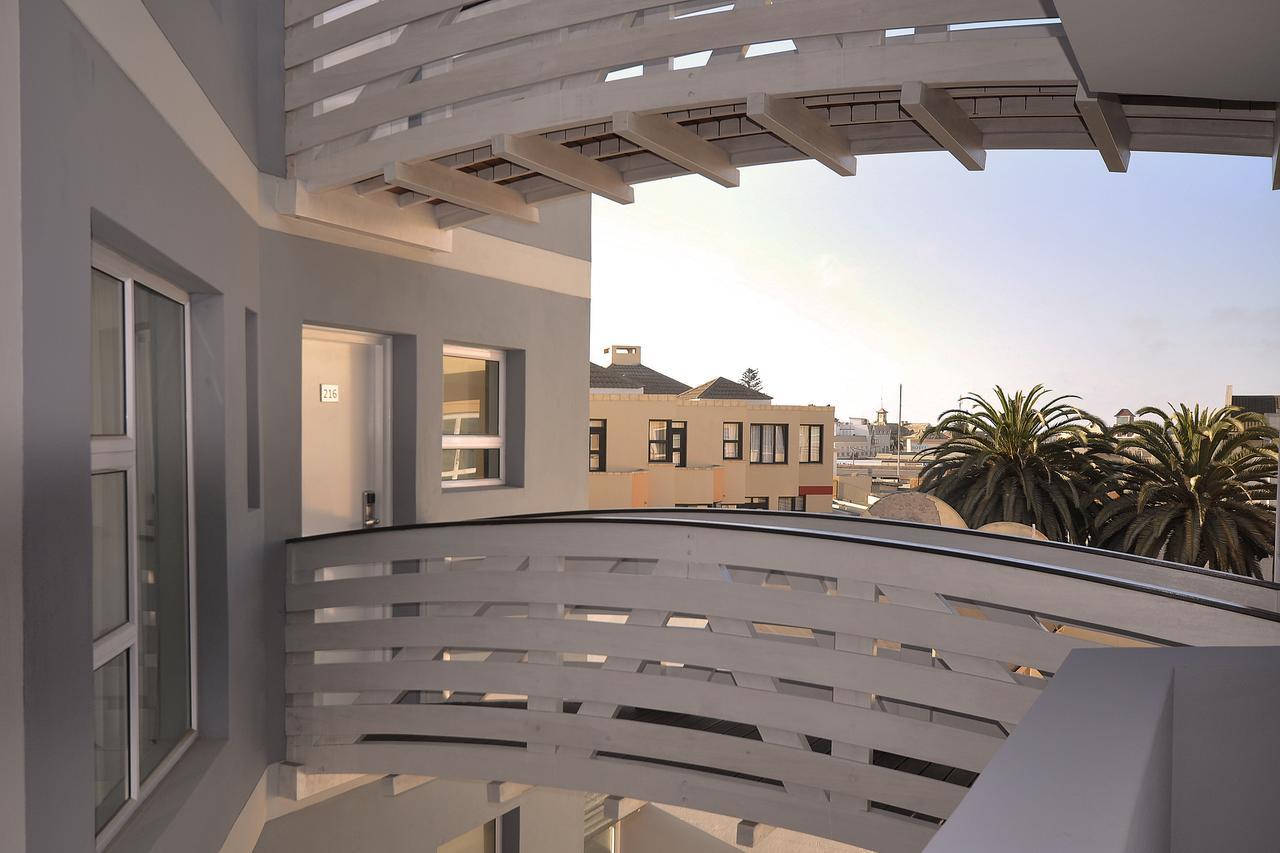 Swakopmund Plaza Hotel מראה חיצוני תמונה