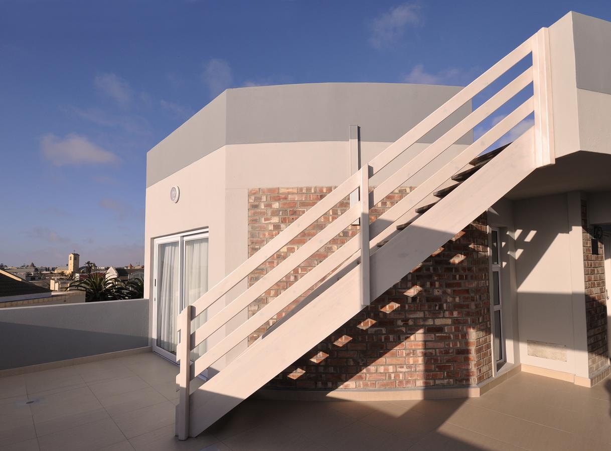 Swakopmund Plaza Hotel מראה חיצוני תמונה