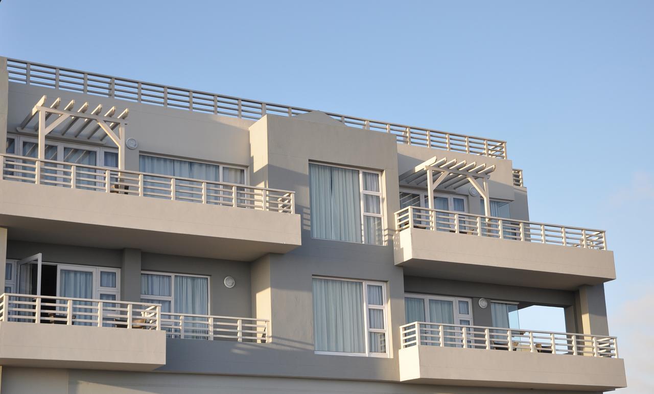 Swakopmund Plaza Hotel מראה חיצוני תמונה